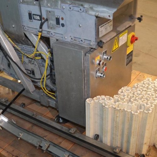 Resina Model NRU40 (8) Quill Inline Spindle Capper with Cap Orientor and Hopper