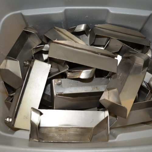 Nalbach NECSORT72RH Bottle Unscrambler with Bulk Hopper and a TON of Change Parts