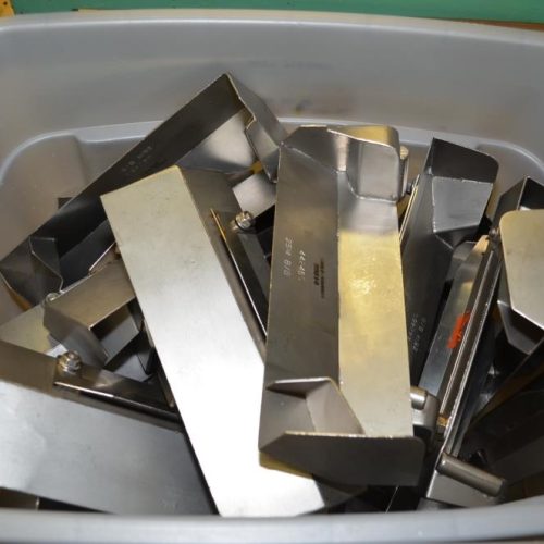 Nalbach NECSORT72RH Bottle Unscrambler with Bulk Hopper and a TON of Change Parts