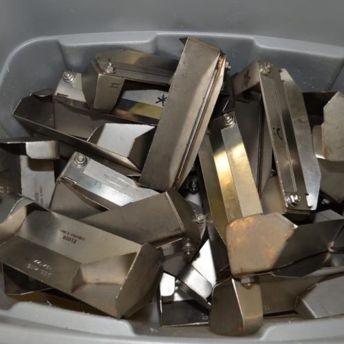 Nalbach NECSORT72RH Bottle Unscrambler with Bulk Hopper and a TON of Change Parts