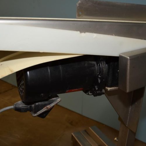 Ross Industries Model VSC68 6 in W x 95 in L Powered Vinyl Flat Belt Conveyor