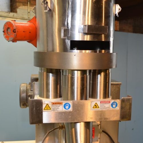 Hayssen 1216HR 60 ppm VFFS with Speedee Volumetric Filler and Registration and Coder