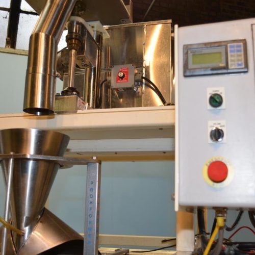 Hayssen 1216HR 60 ppm VFFS with Speedee Volumetric Filler and Registration and Coder