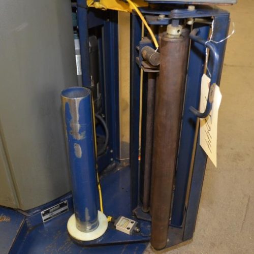 Lantech Model Q300 Semi Auto 7ft Mast Pallet Stretch Wrapper