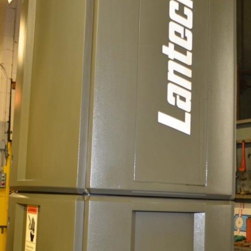 Lantech Model Q300 Semi Auto 7ft Mast Pallet Stretch Wrapper