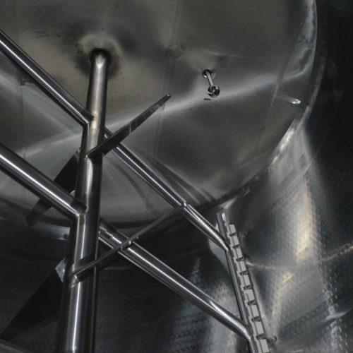 9,110 Gallon Mueller S/S Vertical Ammonia Jacketed Agitated Silo