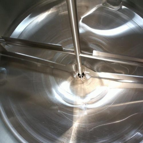 2,000 Gallon S/S Vertical Single Wall Sweep Agitated Tank