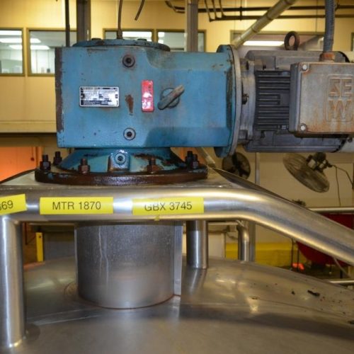 2,000 Gallon S/S Vertical Single Wall Sweep Agitated Tank