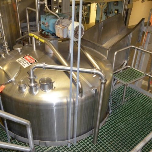 2,000 Gallon S/S Vertical Single Wall Sweep Agitated Tank