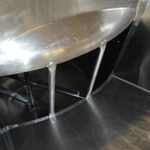 2,000 Gallon S/S Vertical Single Wall Sweep Agitated Tank