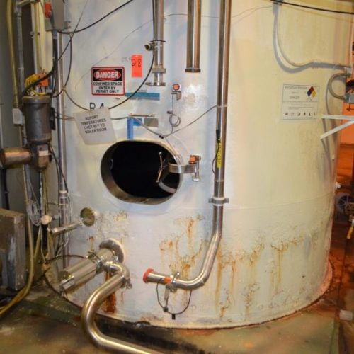 6,000 Gallon Mueller S/S Vertical Lined Ammonia Jacketed Agitated Silo