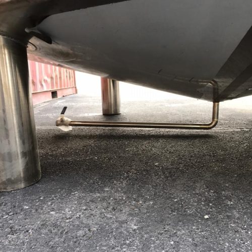 UNUSED 1,650 Gallon Vertical S/S Insulated Tank