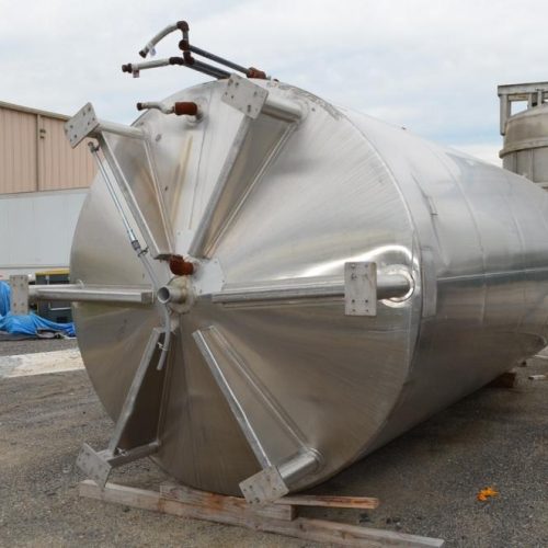 6,000 Gallon Feldmeier Vertical Dished Heads S/S Jacketed Sweep Agitated Tank