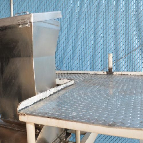 Fitzpatrick Model 20 GuiloCutter S/S Pre Breaker Mill with Elevated Platform