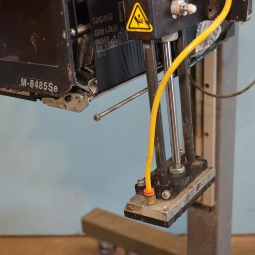 ID Technology Model 250 Pressure Sensitive Print and Apply Labeler with Sato Printer