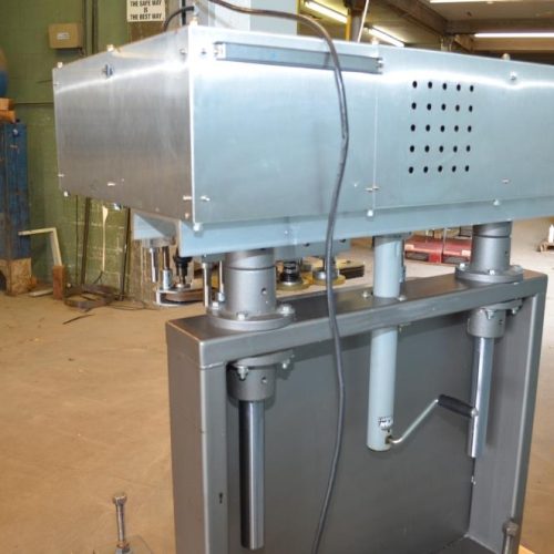 Surekap Model SK600 (6) Quill Semi-Automatic Inline Retorquer