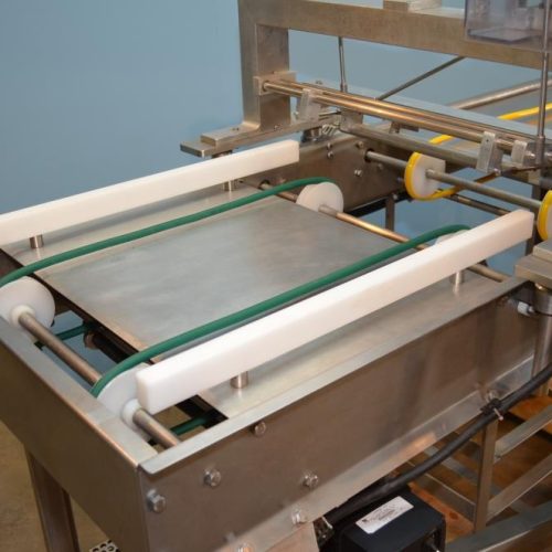 Woody 18 in W S/S SIngle Loop Confectionery Stringer with Banjo Conveyor