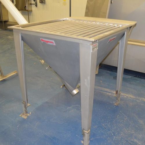 Flexicon Flexible Screw Conveyor with Approx 13 ft Discharge Height
