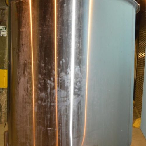 650 Gallon G and F Model TKD650G S/S Vertical Single Wall Dish Bottom Tank