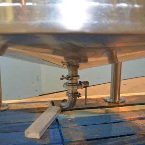 650 Gallon G and F Model TKD650G S/S Vertical Single Wall Dish Bottom Tank