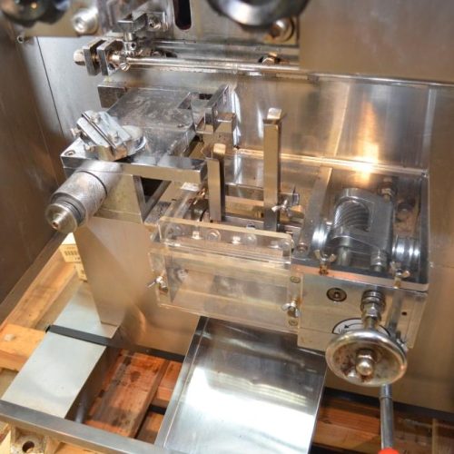 Accutek Model 48FFS000 4 Sided Single Use Packet 100 PPM S/S VFFS Machine