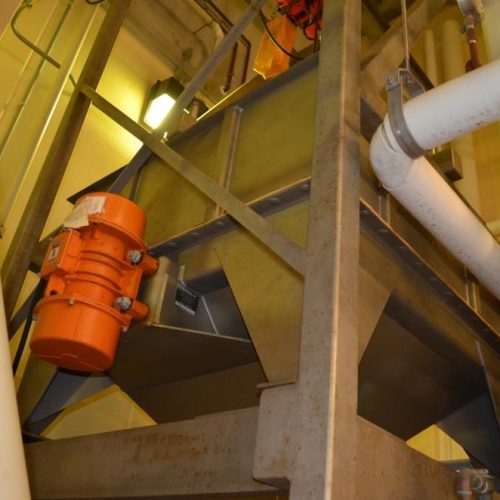 S/S Super Sack Unloader with Vibratory Feed Bin