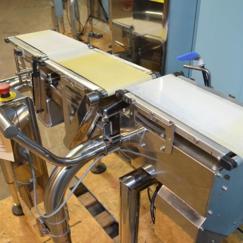 Ishida Model DACSGF03023SSIH, 3,000 Gram, 340 PPM S/S Checkweigher