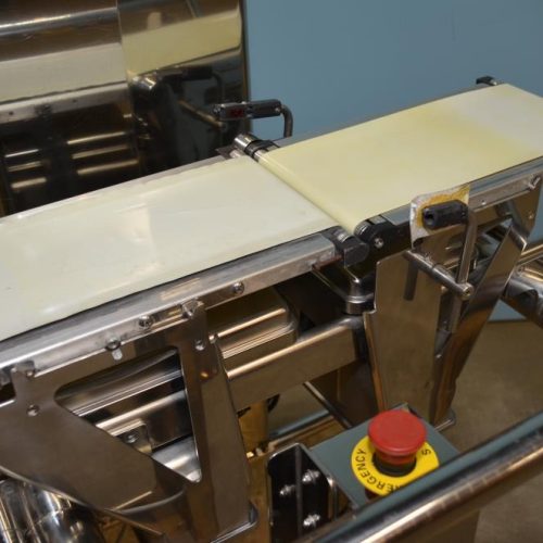 Ishida Model DACSGF03023SSIH, 3,000 Gram, 340 PPM, S/S Checkweigher