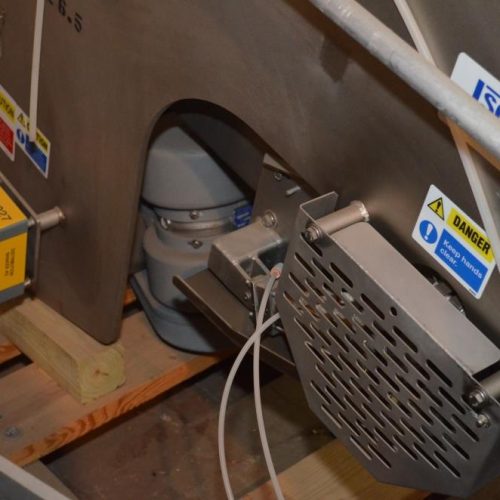 Key Model S1013274-1 Iso Flo 14 in W x 89 in L S/S Vibratory Distribution Conveyor