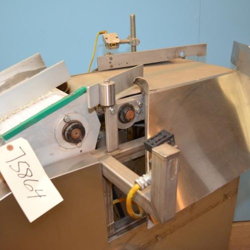 TMC 12 in W x 139 in L Plastic Interlocking Chain Incline Conveyor