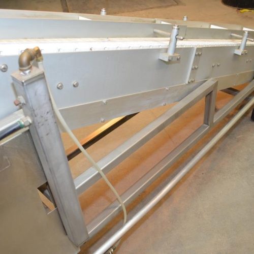 TMC 12 in W x 139 in L Plastic Interlocking Chain Incline Conveyor