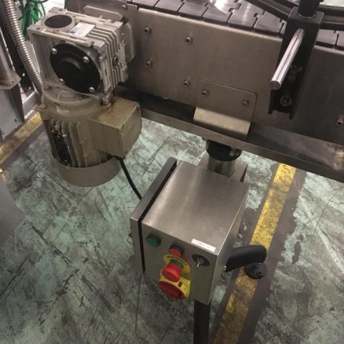 Pack Leader SL10 S/S Sleeve Labeler with Steam Shrink Tunnel