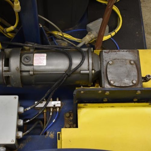 Lantech Model Q1000 Automatic Pallet Stretch Wrapper