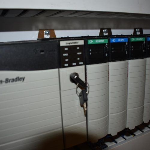 Lantech Model Q1000 Automatic Pallet Stretch Wrapper