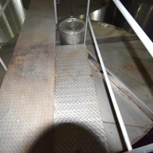 19,500 Gallons Capacity (Approx.) Vertical S/S Single Wall Tank
