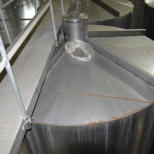 19,500 Gallons Capacity (Approx.) Vertical S/S Single Wall Tank