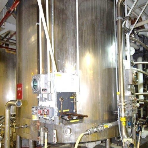 4,500 Gallon Cherry Burrell 316 S/S Vertical Jacketed Agitated Tank.
