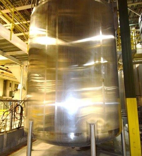 8,000 Gallon Northland Vertical S/S Single Wall Agitated Tank