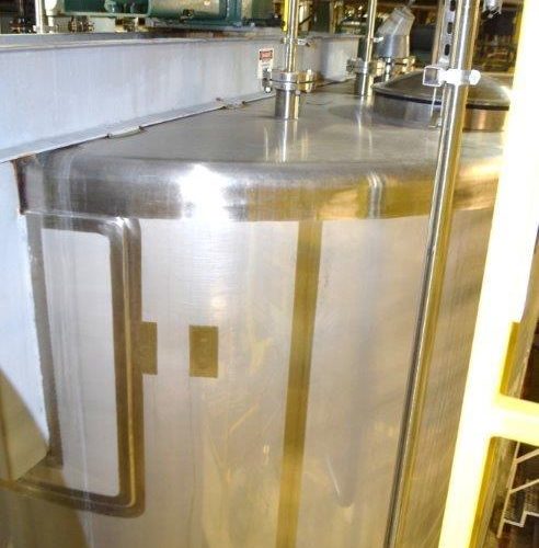 8,000 Gallon Northland Vertical 316L S/S Single Wall Agitated Tank