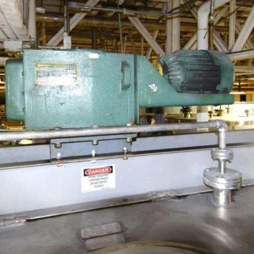 8,000 Gallon Northland Vertical 316L S/S Jacketed Agitated Tank