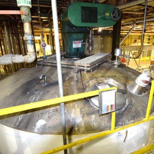 8,000 Gallon Northland Vertical S/S Jacketed Turbine Agitated Tank