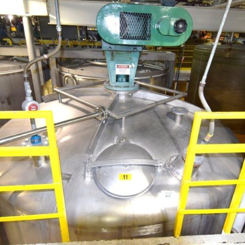 8,000 Gallon Northland Vertical 316 S/S Jacketed Agitated Tank