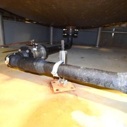 8,535 Gallon Fiberglass Products Model CCDV108535 Vertical Agitated Fiberglass Tank