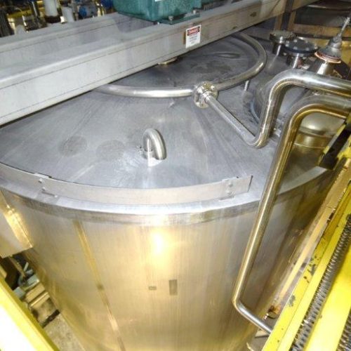 8,000 Gallon Northland Vertical S/S Single Wall Agitated Tank