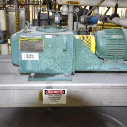 8,000 Gallon Northland Vertical S/S Single Wall Agitated Tank