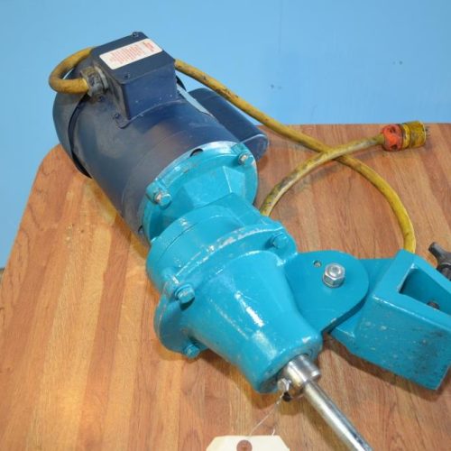 350 Gallon S/S Vertical Jacketed Prop Agitated Tank