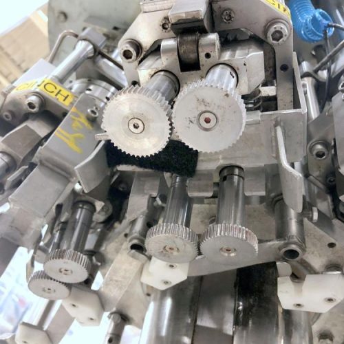 Mengibar Model CR8TP165 130 BPM Trigger Pump Placer and Capper