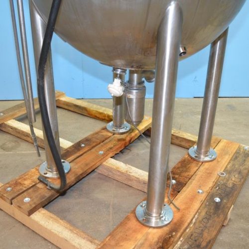 200 Gallon GroenModel 200D7TI S/S Jacketed Incline Sweep Scrape Agitated Kettle