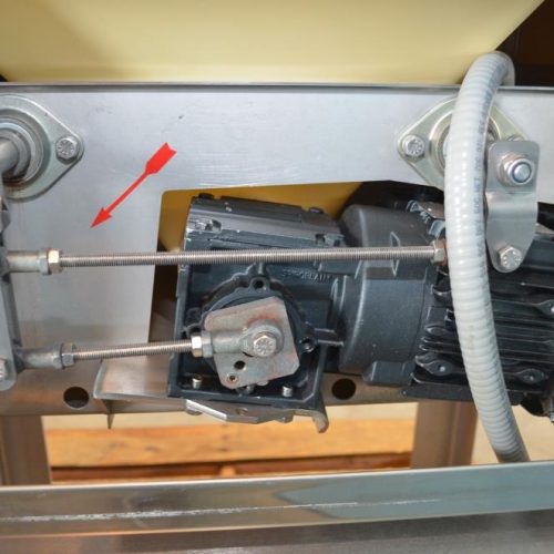 Brabender Model FW79 Flex-Wall Volumetric Single Screw Feeder