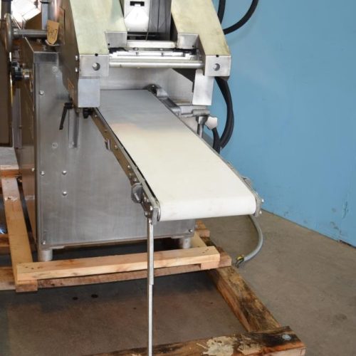 Nutec Model 720 Patty Former 7,800 PPH with Paper Inserter